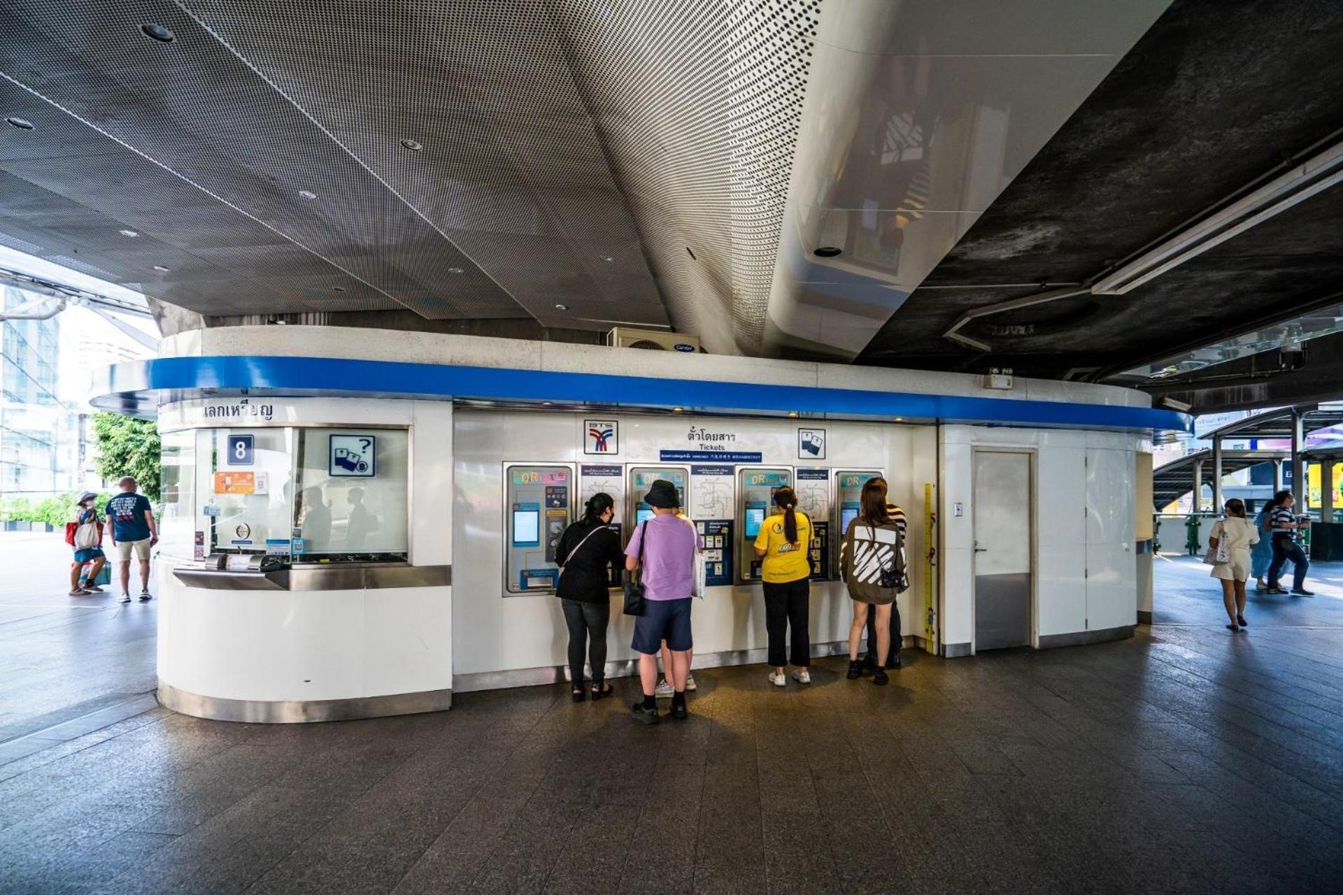 Go Inn Silom โกอินน์ สีลม - สถานีรถไฟฟ้าเซนต์หลุยส์ กรุงเทพมหานคร ภายนอก รูปภาพ