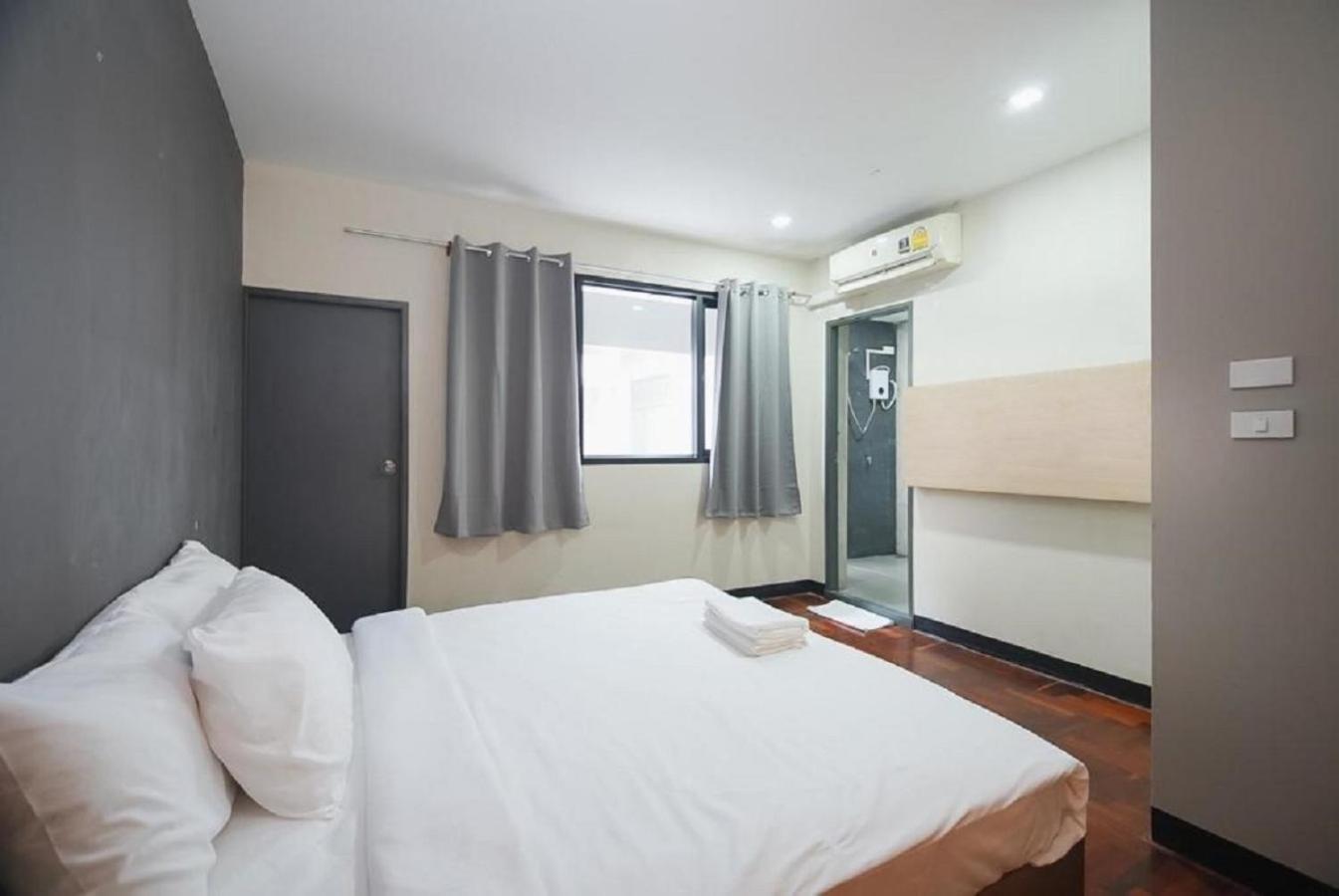 Go Inn Silom โกอินน์ สีลม - สถานีรถไฟฟ้าเซนต์หลุยส์ กรุงเทพมหานคร ภายนอก รูปภาพ